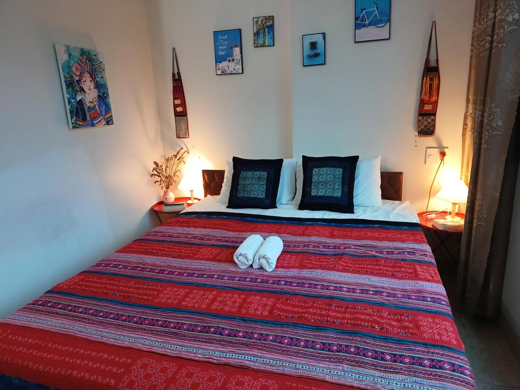 Yolo Ha Giang Adventures, Motorbike And Loop Tours Hotel Bagian luar foto